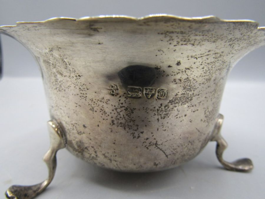 Silver hallmarked sugar bowl and mother of pearl knife with silver blade 100gmd gross weight - Image 6 of 6