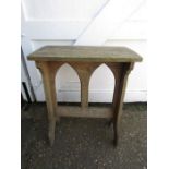 A table with arched detail split to top  76cmH 60cmW