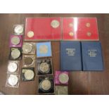 Modern crowns, Decimal coin sets, ERII farthing set and Great Statesmen of the 20thC set and 1936