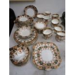 Vintage part dinner service