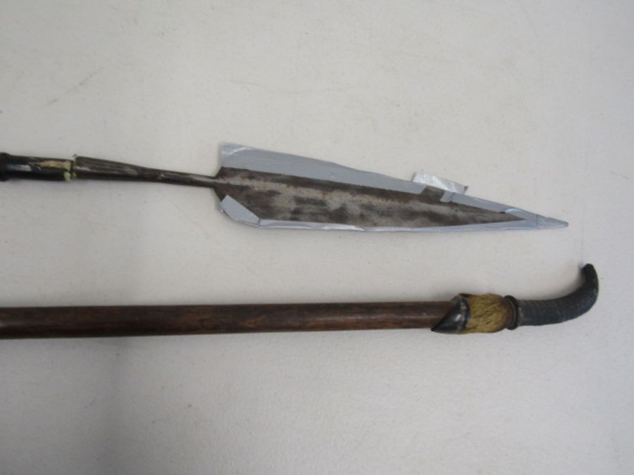 African spear a/f and one with horn - Image 2 of 8