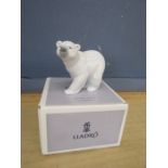 Lladro Polar bear in box