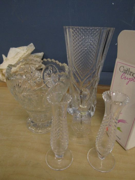 Boxed crystal glasses, ship in bottle and glass vases etc - Image 7 of 9