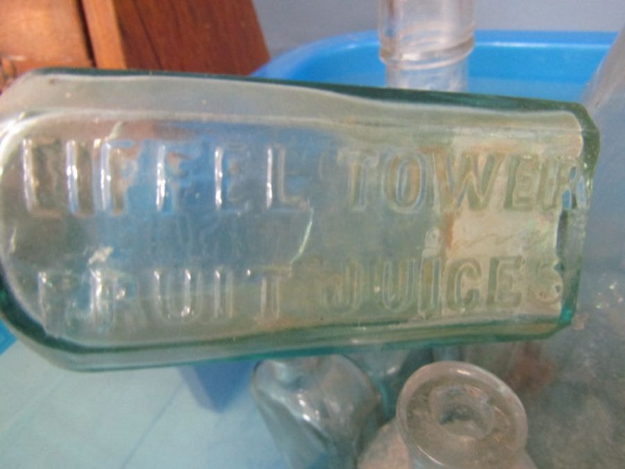 Vintage glass bottle collection inc Eiffel tower fruit juice bottle - Image 9 of 9