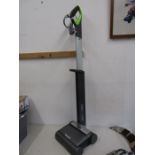 G Tech air ram hoover with charger in gwo