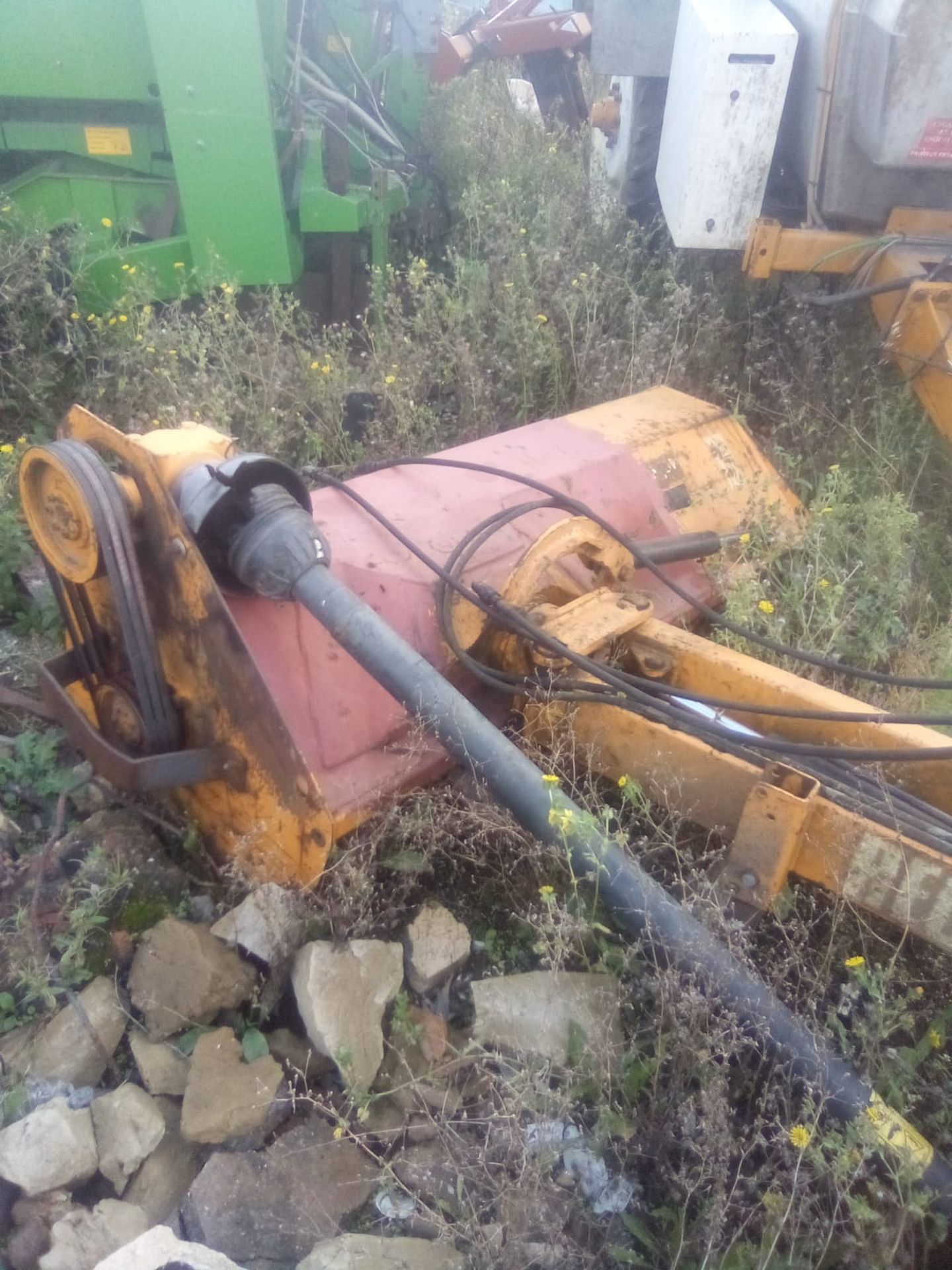 Reco rear mounted flail mower on hydraulic arm - Image 3 of 4