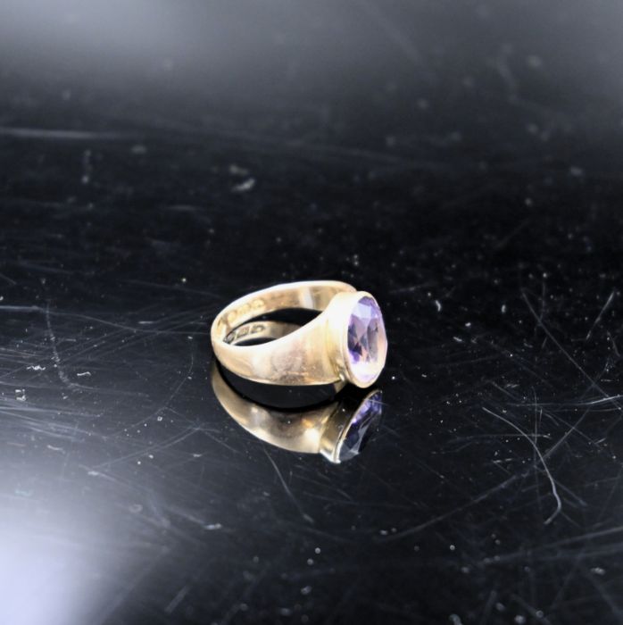 18 carat gold and amethyst ring, 5.76g hallmarked - Image 5 of 5