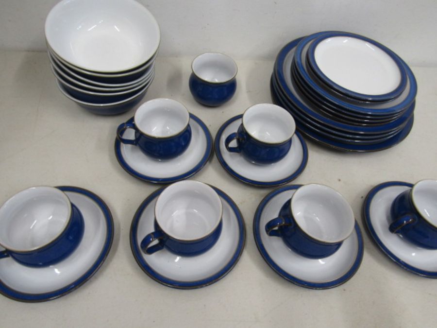 Denby tableware in midnight blue comprising 6 cups and saucers,4 dinner plates, 4 side plates, 6 - Image 4 of 4