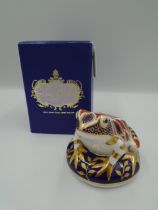 Royal Crown Derby Imari Frog paperweight with gold stopper, boxed