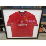 Manchester United signed football shirt, year 2000-2002? inc signatures from Beckham, Giggs,