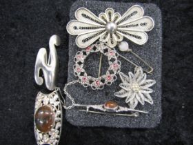 brooch collection white metal