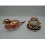 Royal Crown Derby Imari Frog Paperweight and Pheasant paperweight, both with fixed ceramic