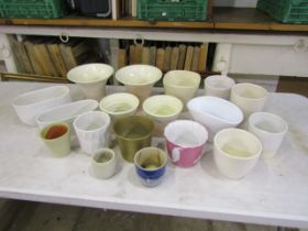 Ceramic plant pots