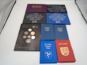 Proof coinage of Great Britain 1970,1971, 1981,1982, Royal mint emblems of Britian coins 2008, 2 x