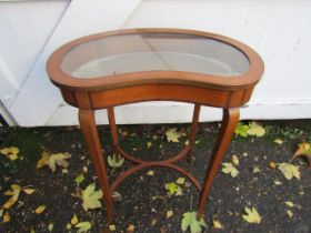 Mahogany inlaid kidney shaped Bijouterie display table H72cm W62cm D37cm approx