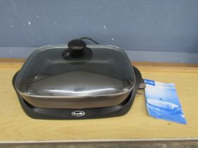 Breville Advance Banquet electric frying pan from a house clearance