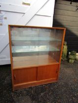 Mid century display cabinet H113cm W92cm D28cm approx