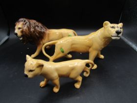 Beswick Lion, lioness and cub