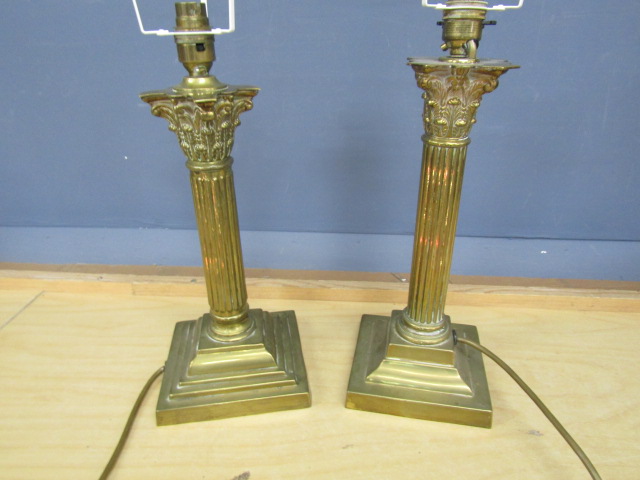 2 Corinthian column brass table lamps with shades (plugs removed) - Image 3 of 3