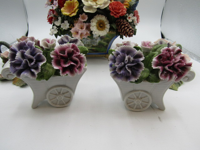 Thomas Kinkade All-American bouquet- a 50 state flower bouquet, pair Capodimonte floral candle - Image 2 of 9