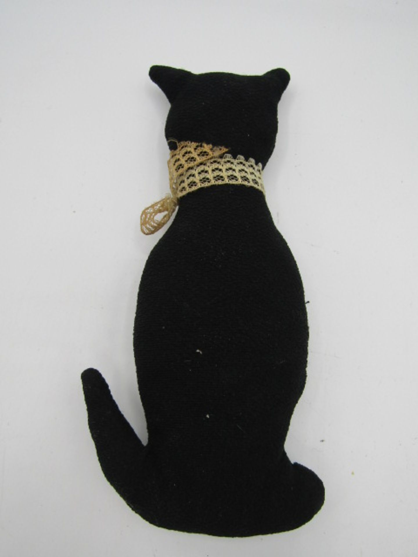 An antique hand made witches cat (believed to be 104 yrs old and the witches lucky black cat) - Image 2 of 3