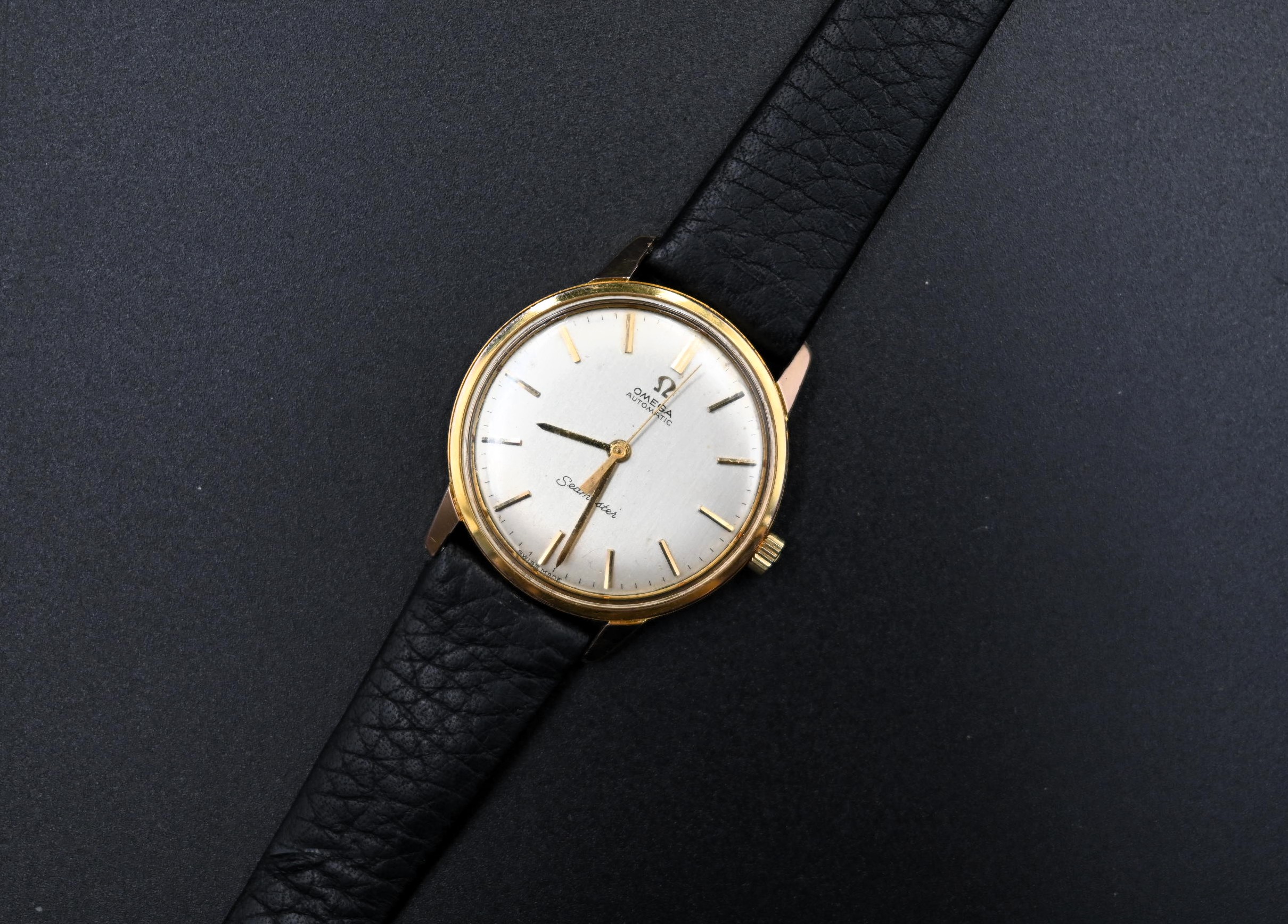 Omega Seamaster Automatic gentleman's gold wristwatch the champagne dial with raised gold baton - Image 2 of 4