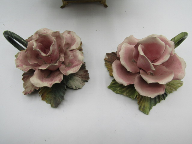 Thomas Kinkade All-American bouquet- a 50 state flower bouquet, pair Capodimonte floral candle - Image 3 of 9