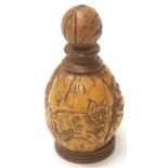 Chinese carved gourd snuff bottle