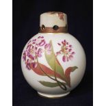 Victorian Royal Worcester pot pourri vase