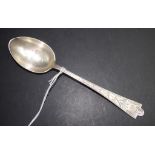 Edward VII sterling silver picture back spoon