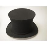Christy's London expanding pop up top hat