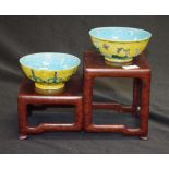Pair of Chinese porcelain bowls