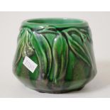 Good Melrose Ware deep green gum leaf vase