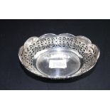 George V sterling silver sweetmeat dish