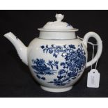Good 18th C: Worcester blue & white teapot