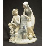 Good Nao Spain couple at water well figure