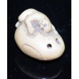 Japanese carved figural netsuke