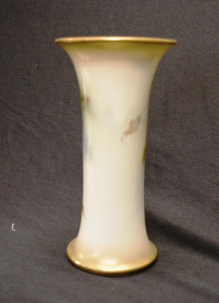 Edwardian Royal Worcester hand painted vase - Image 3 of 4