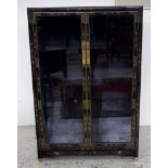 Chinoiserie black lacquered display cabinet