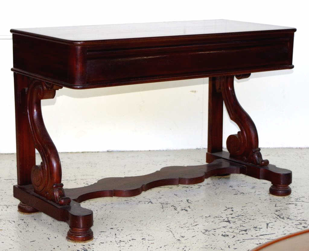 Mahogany console hall table - Image 2 of 3