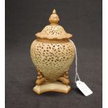 Early Locke, Worcester ceramic potpourri jar