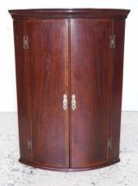 Georgian style mahogany corner cabinet