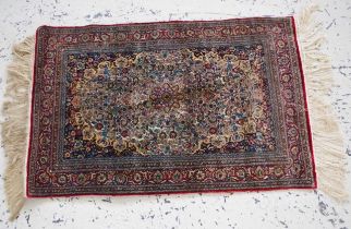 Fine weave silk mat rug