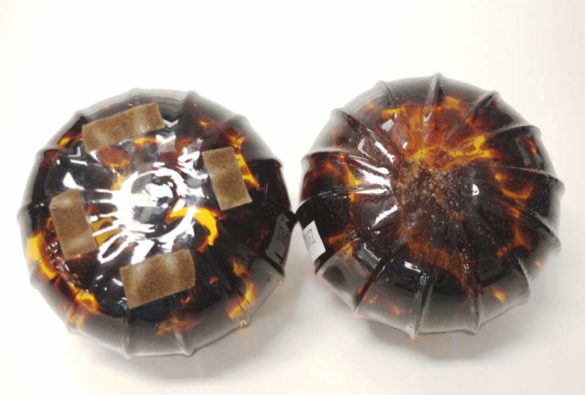 Two Chinese turtle shell pattern glass pumpkins - Image 2 of 2