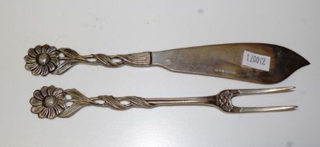 Pair of Swedish silver meat servers