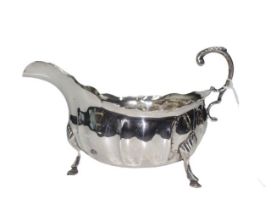 Edward VII sterling silver sauce jug