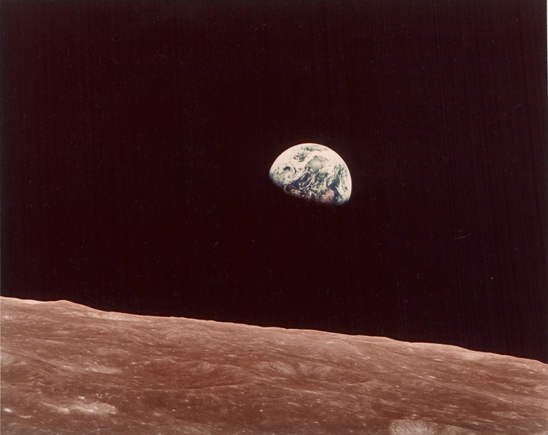 NASA: Earthrise from Apollo 8