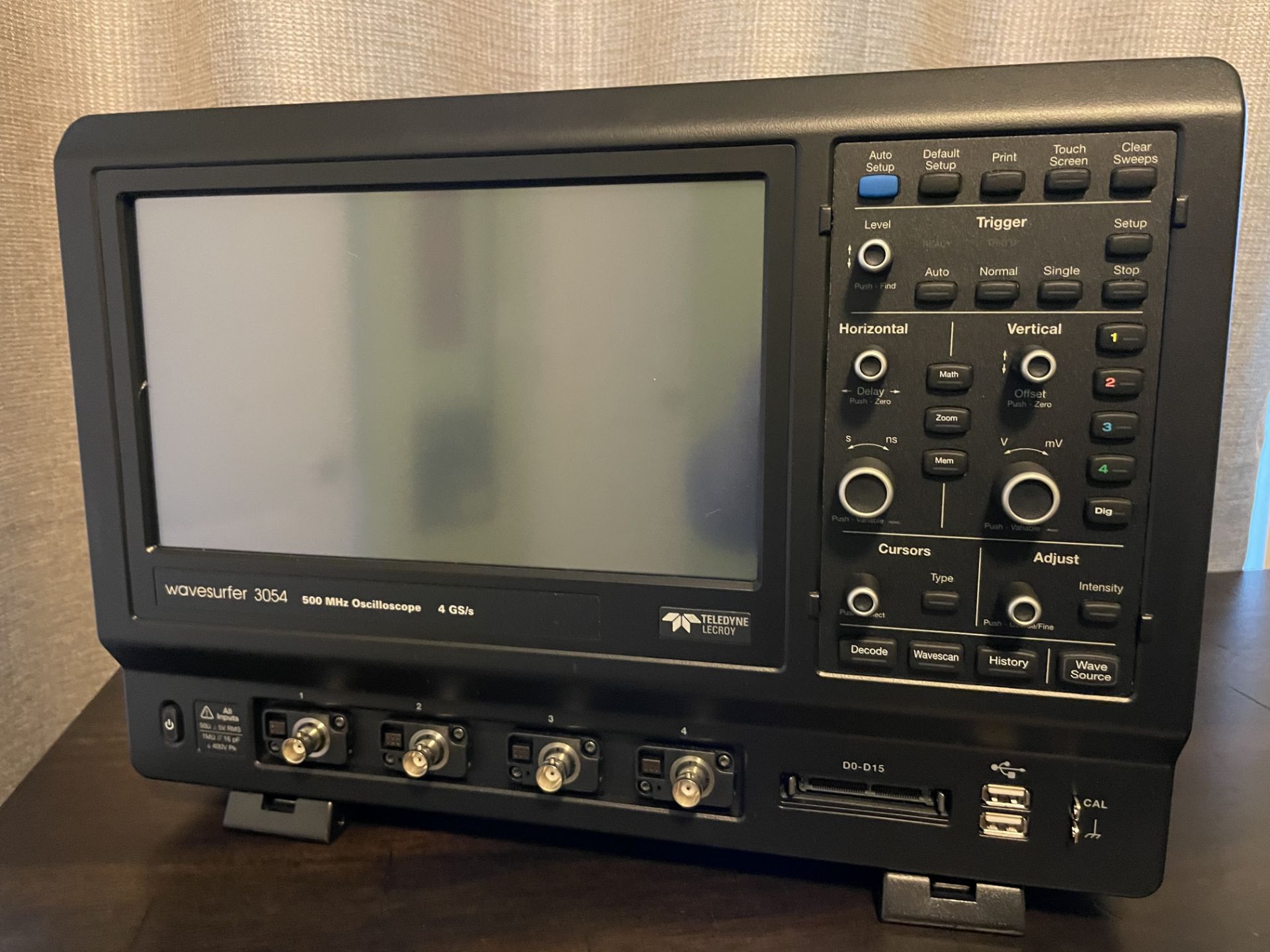 Teledyne LeCroy Wavesurfer WS3054 500MHz 4GS/s Scope w/2 Wavesource 100 Cards - Image 3 of 24