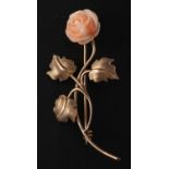 A 9ct gold, angel skin coral, rose spray brooch, with import marks for London, 1976, length ca. 5.