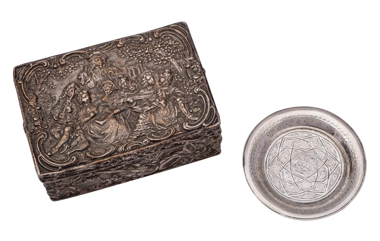 A Continental silver box, bears import marks for Berthold Muller, Chester, - Image 2 of 2